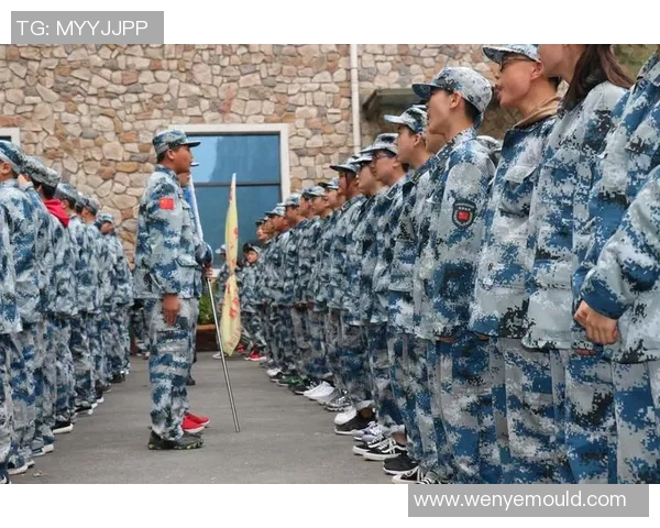 深圳排球队的力量变革引发热议全新战术与团队协作的崛起之路