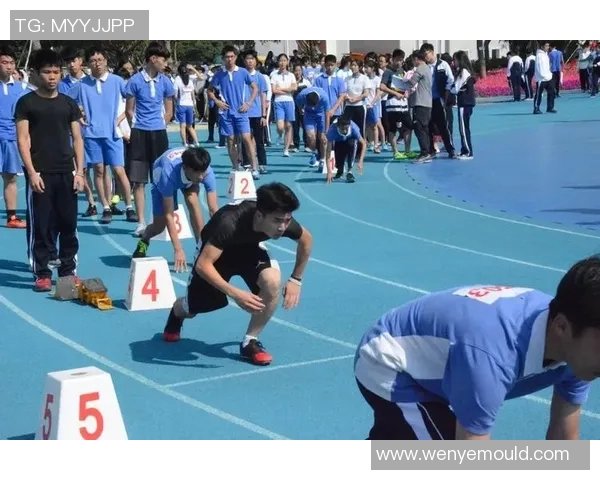 西安篮球队的拼搏之路与邀请赛精彩瞬间回顾