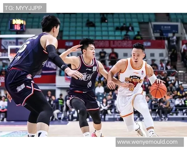 赛后分析:北京篮球队与重庆篮球队的精彩对决与战术反思 赛后分析:北京篮球队与重庆篮球队的精彩对决与战术反思