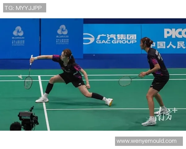 赛后复盘:杭州羽毛球队与西安羽毛球队的团队协作与战术分析 赛后复盘:杭州羽毛球队与西安羽毛球队的团队协作与战术分析