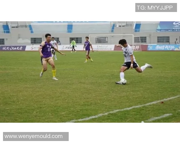 吴强足球生涯回顾与展望：从球场到人生的精彩对话